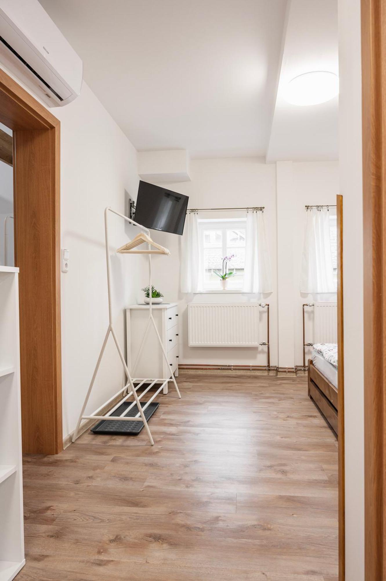 Penzion U Novotnych Jiřetín pod Jedlovou Esterno foto